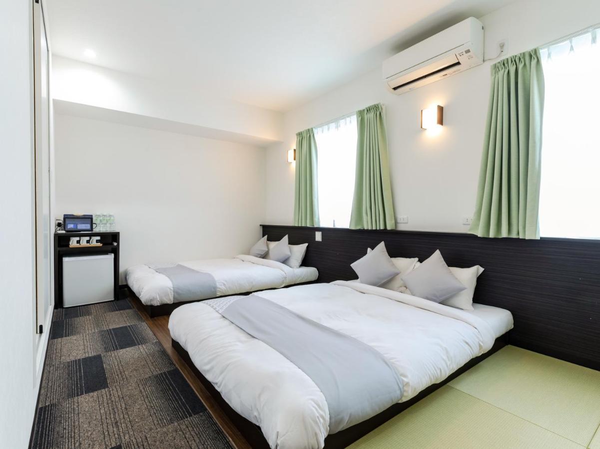 Oyo Hotel Reborn Namba-Minami Осака Экстерьер фото